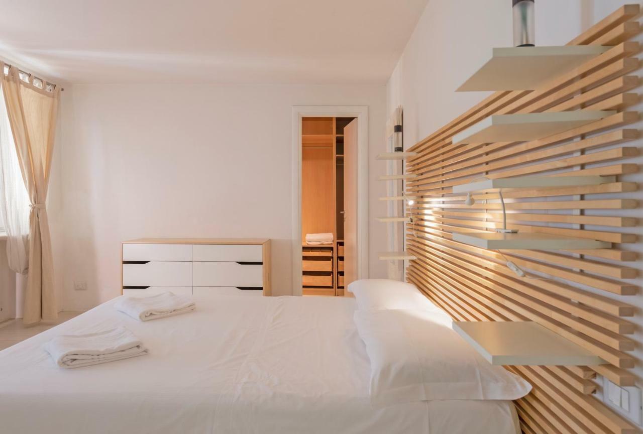 Porta Nuova X6 With Balcony