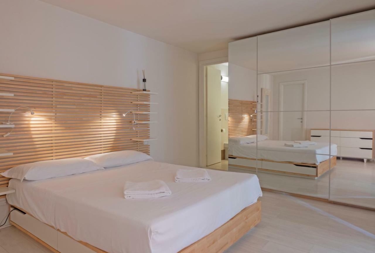 Porta Nuova X6 With Balcony *